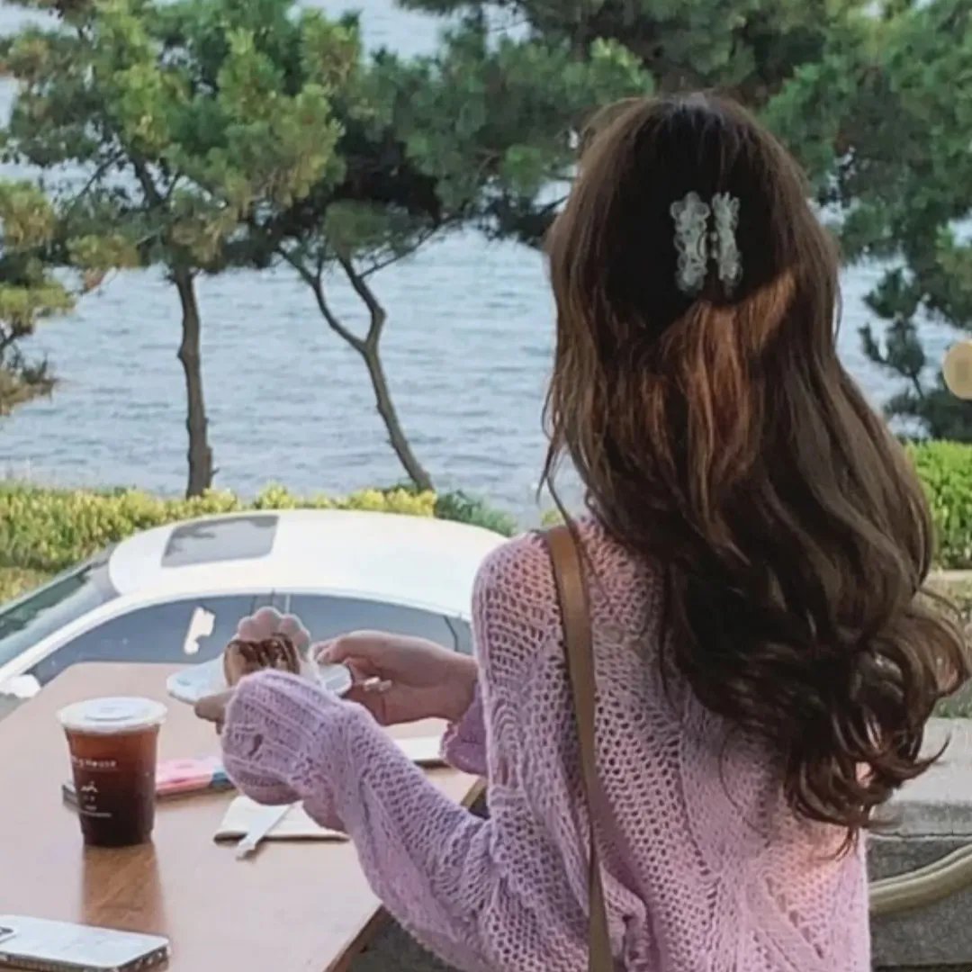 越南妹霍莉